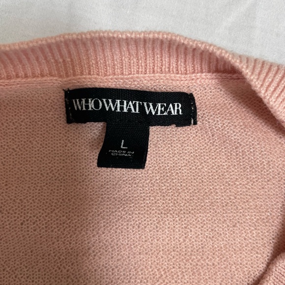 Sweater - Picture 2 of 4